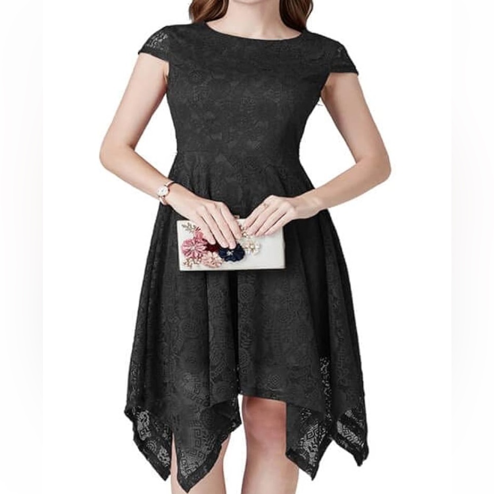 Bery Love black dress with lace overlay, size medium, NWT.
